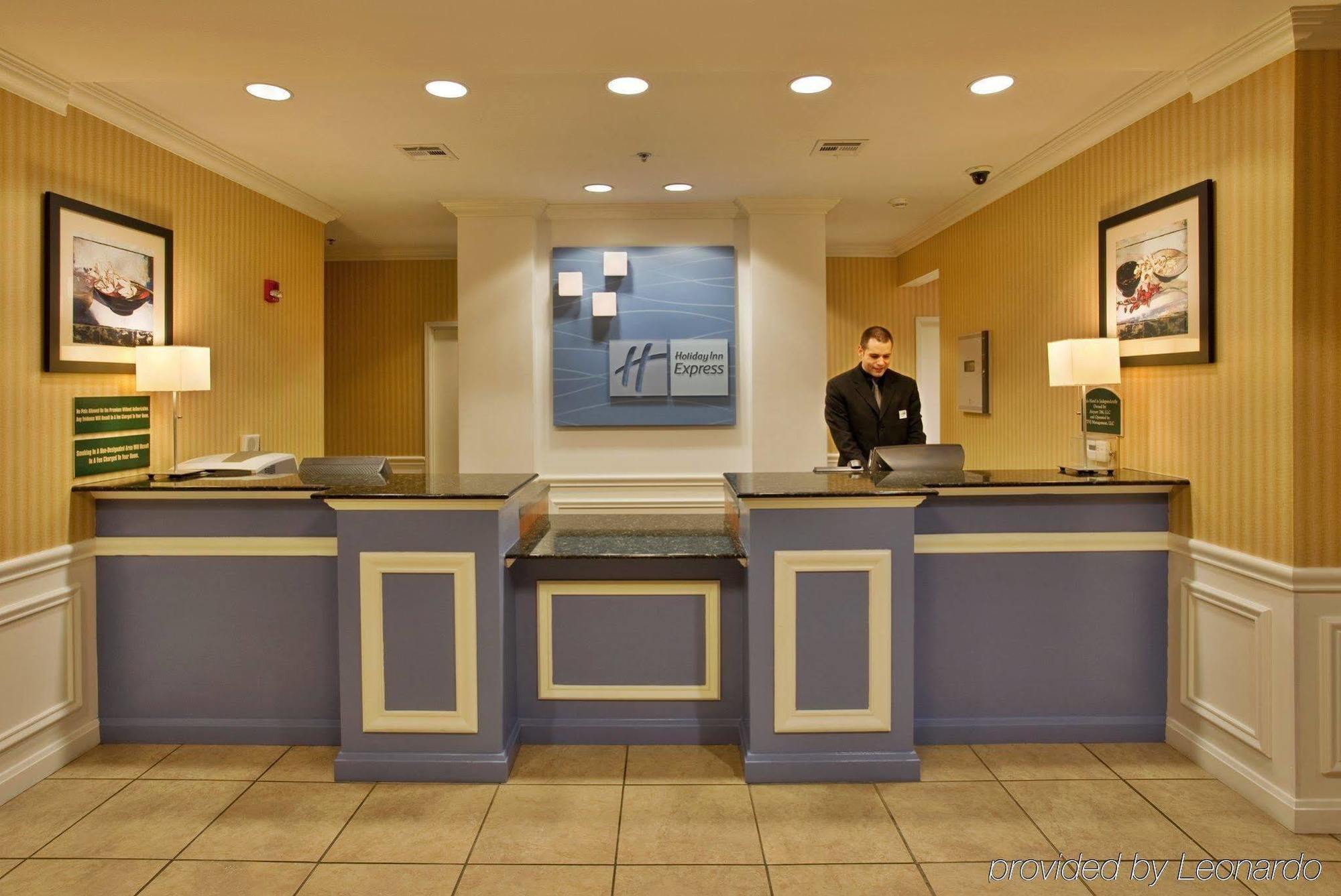 Holiday Inn Express Hotel & Suites Wichita Airport By Ihg Extérieur photo